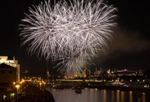 Photo of — Праздничный фейерверк на набережной